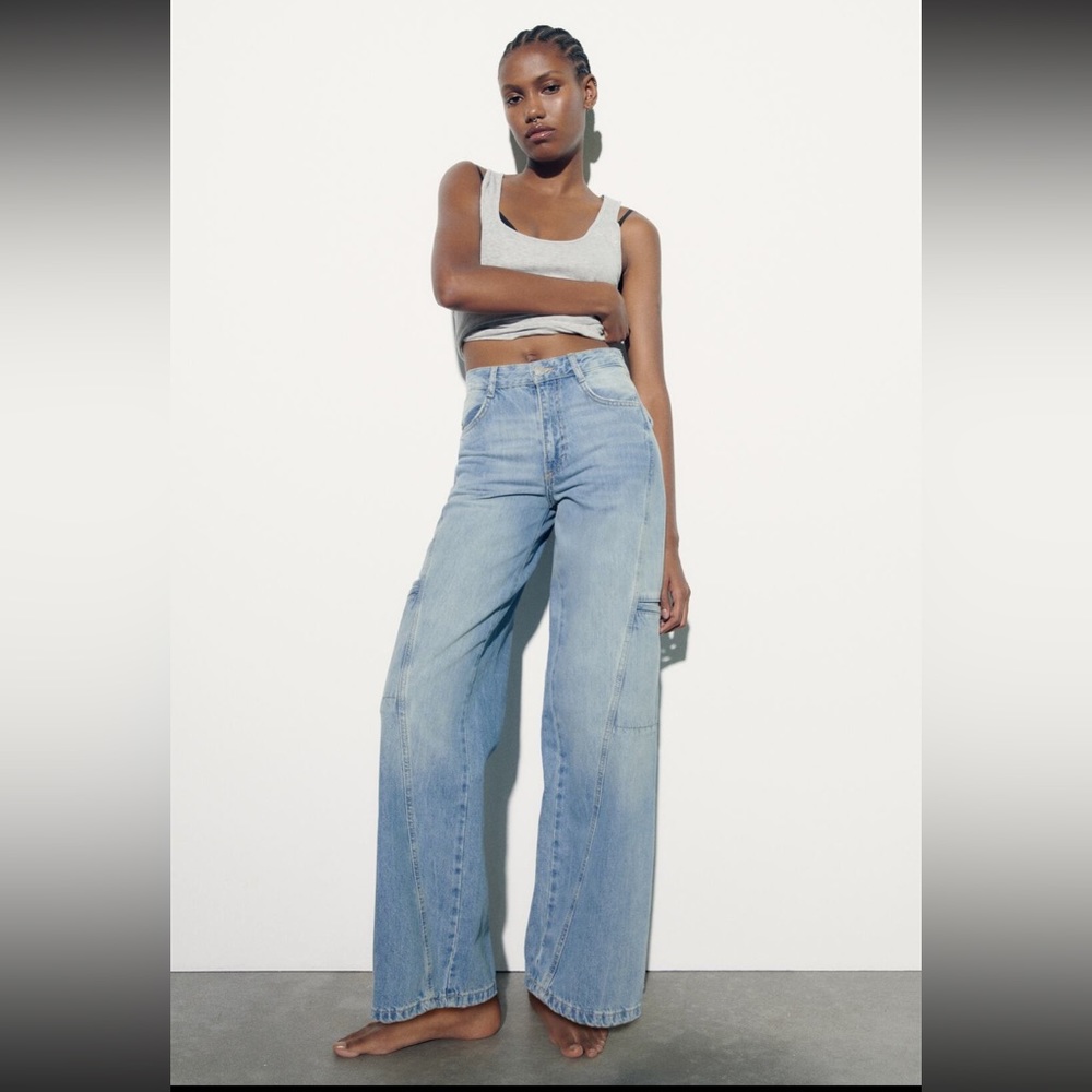 Zara Mid Rise Wide Leg Cargo Jean